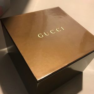 Gucci watch box